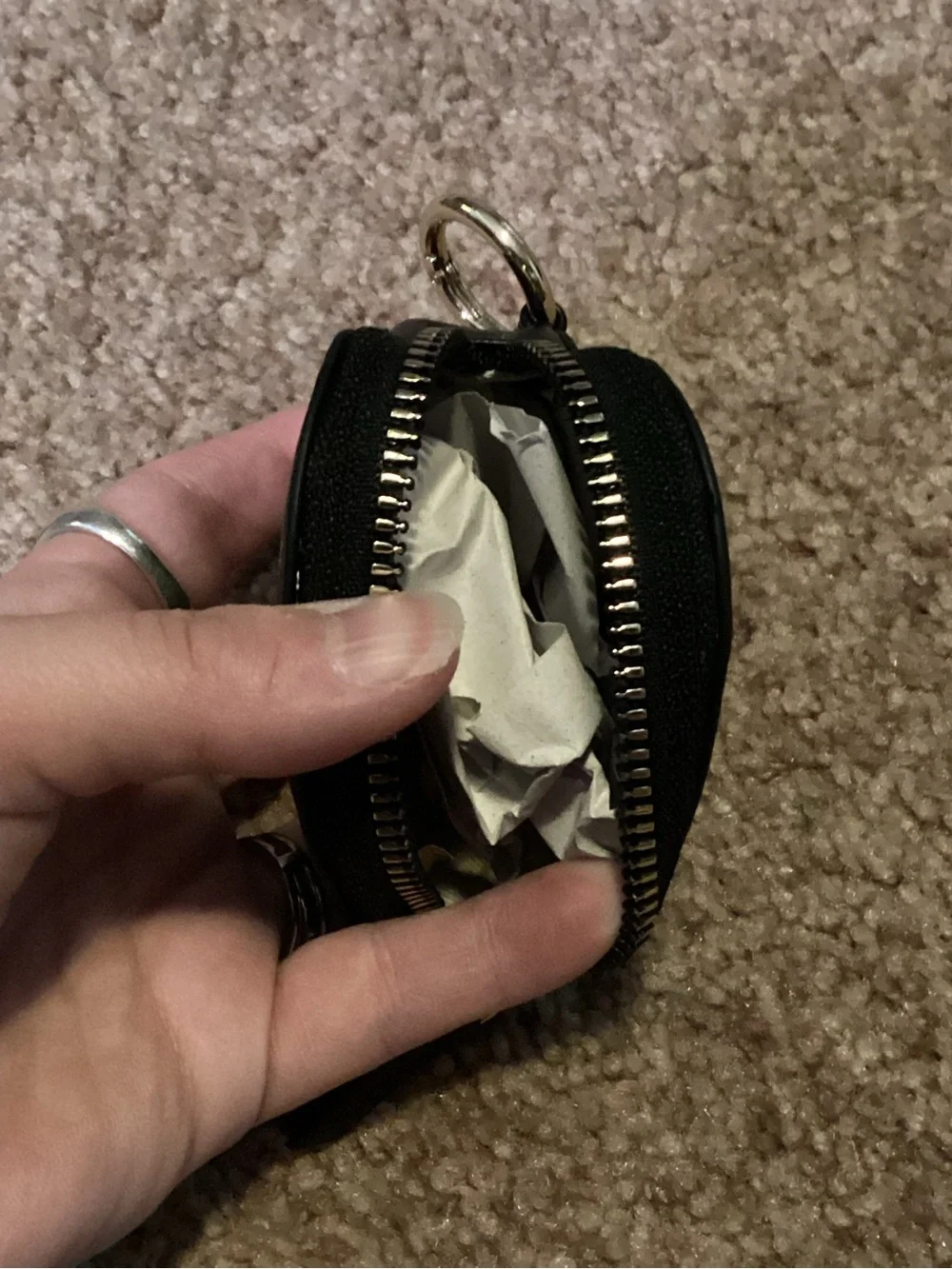 Black Heart Keychain Coin Pouch - Compact Leather Accessory